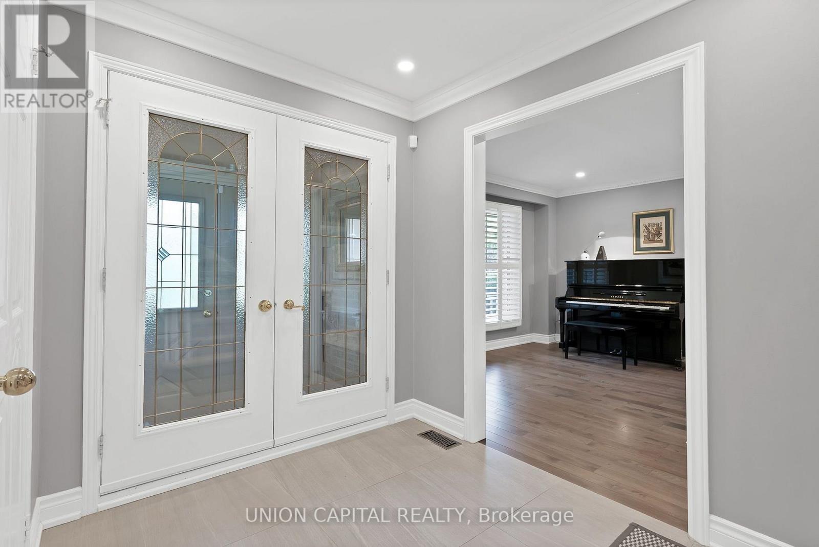 35 Mccarty Crescent, Markham, Ontario  L3P 4R4 - Photo 3 - N13643494