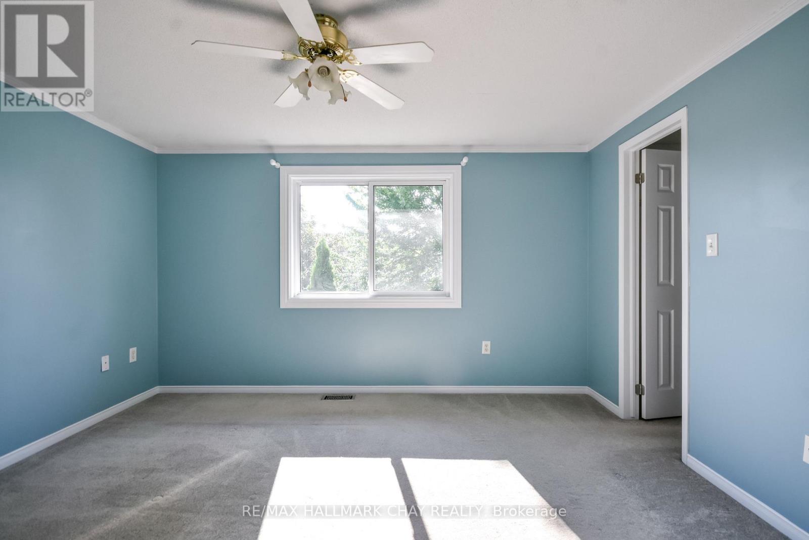 17 Srigley Street, Barrie (Holly), Ontario  L4N 0L9 - Photo 15 - S13643408