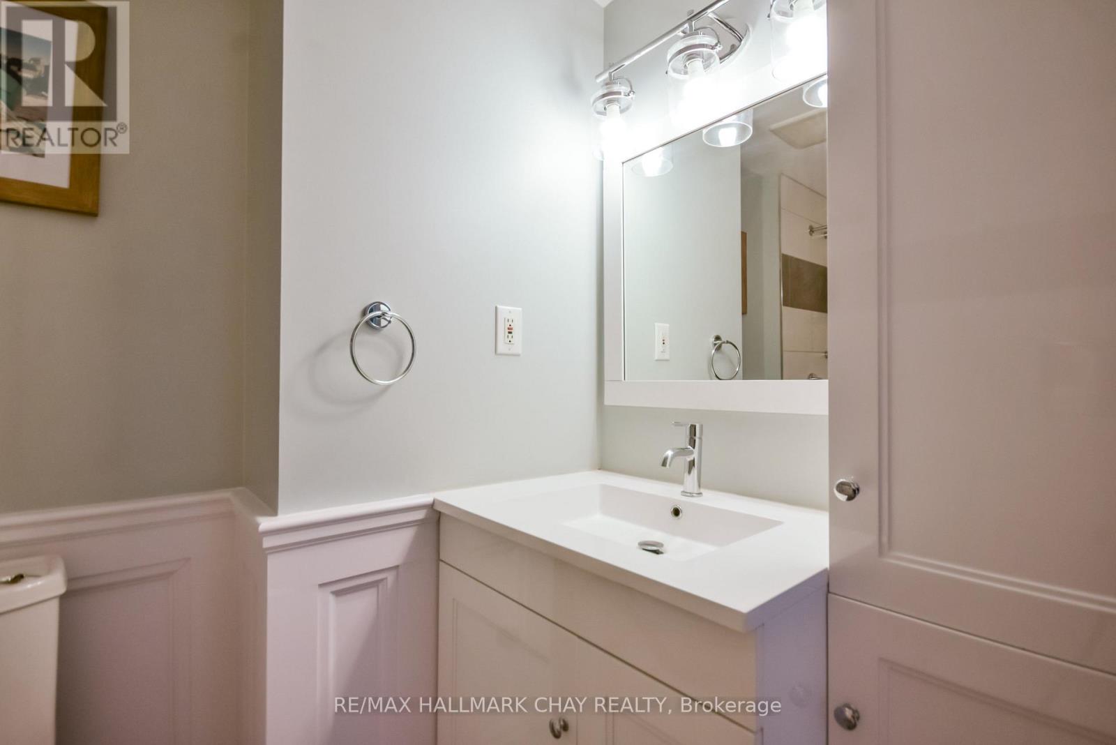 17 Srigley Street, Barrie (Holly), Ontario  L4N 0L9 - Photo 21 - S13643408