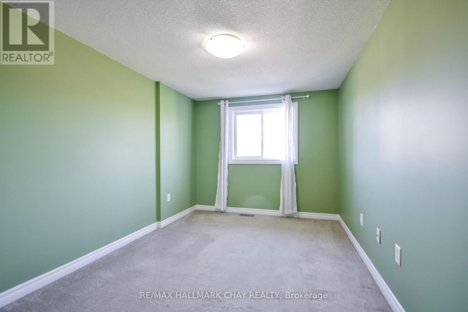 17 Srigley Street, Barrie (Holly), Ontario  L4N 0L9 - Photo 22 - S13643408