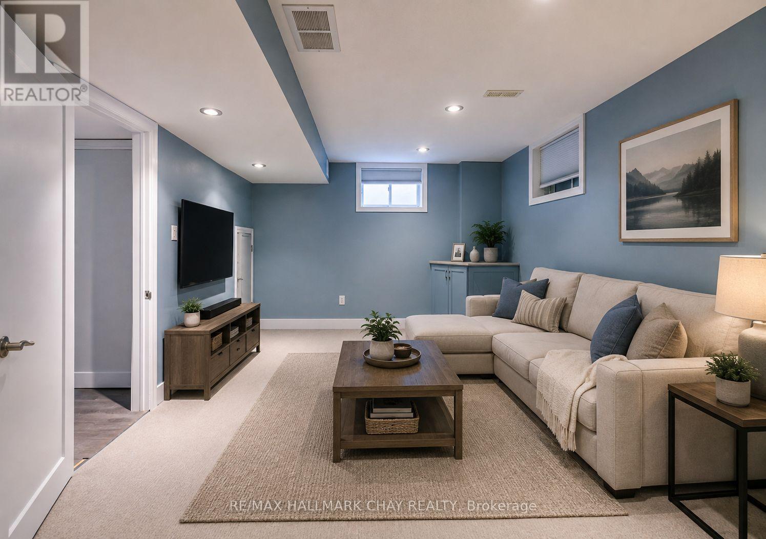17 Srigley Street, Barrie (Holly), Ontario  L4N 0L9 - Photo 34 - S13643408