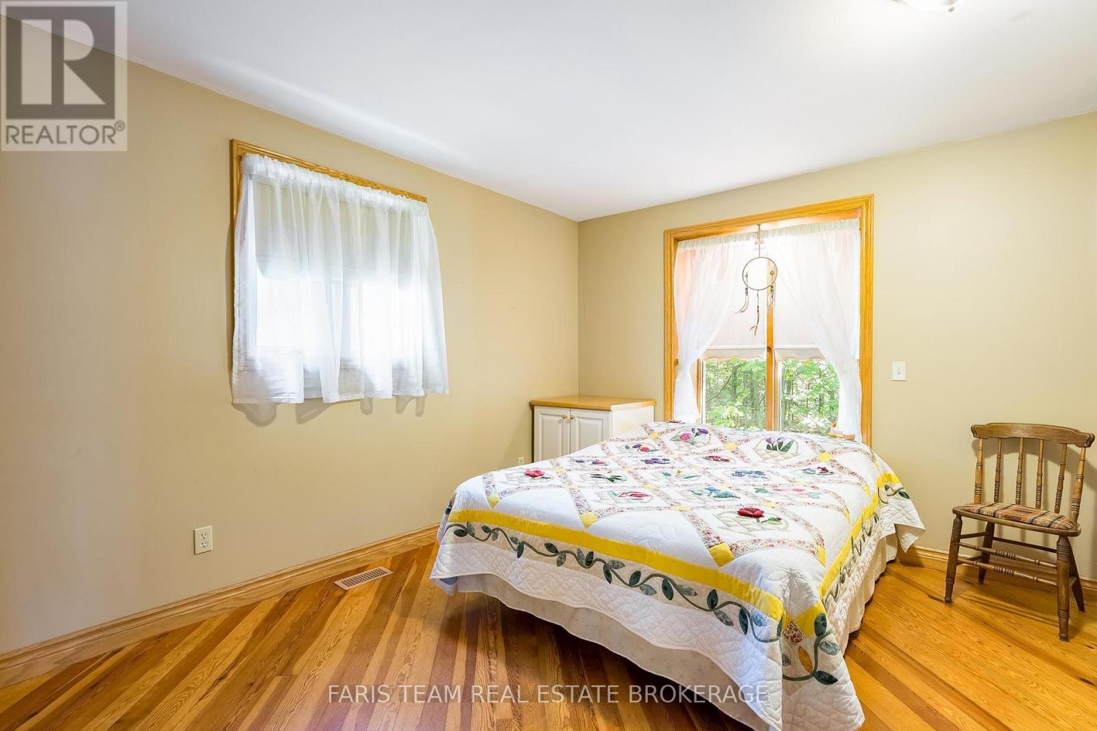 2554 Champlain Road, Tiny, Ontario  L9M 0C3 - Photo 21 - S13643484