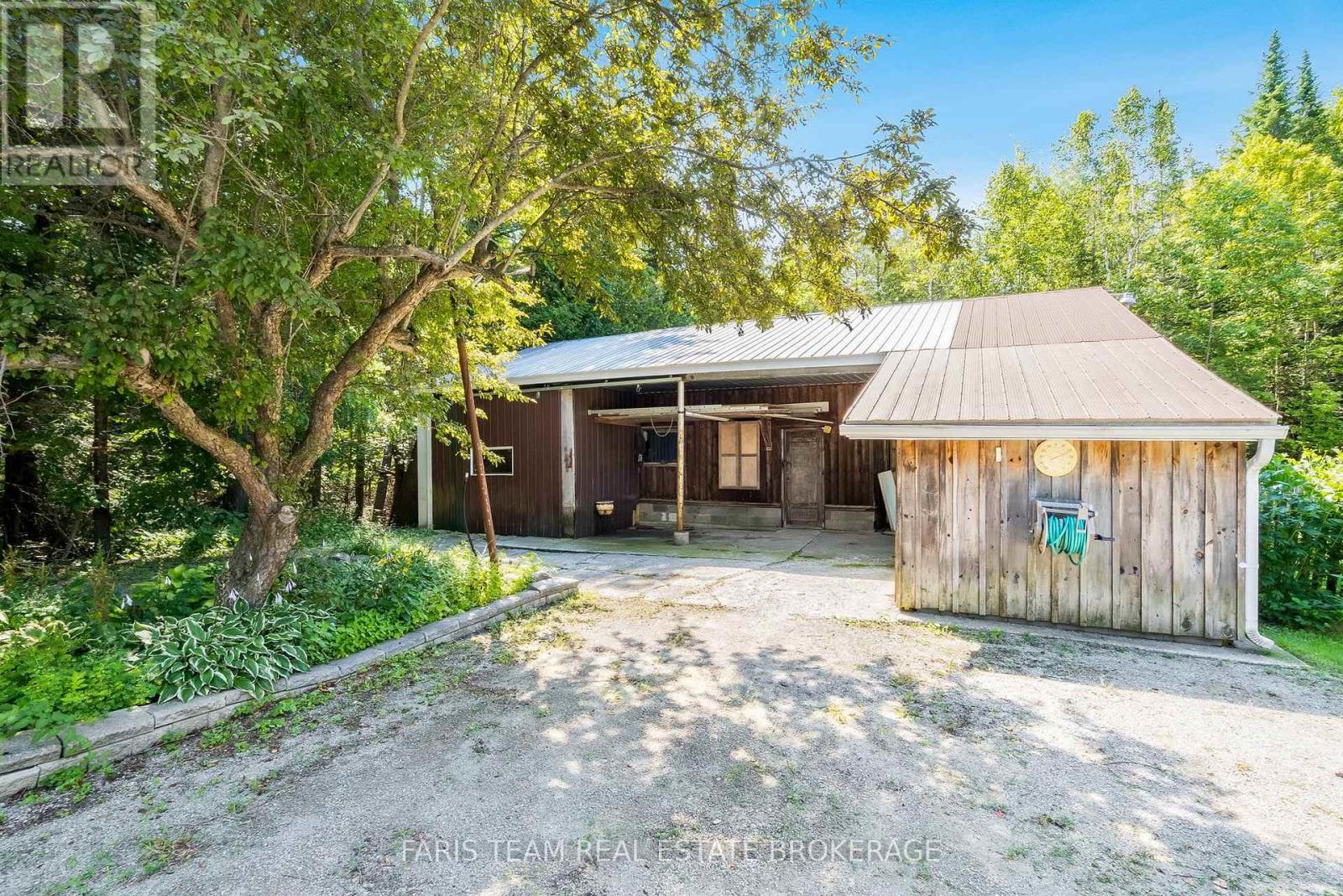 2554 Champlain Road, Tiny, Ontario  L9M 0C3 - Photo 32 - S13643484
