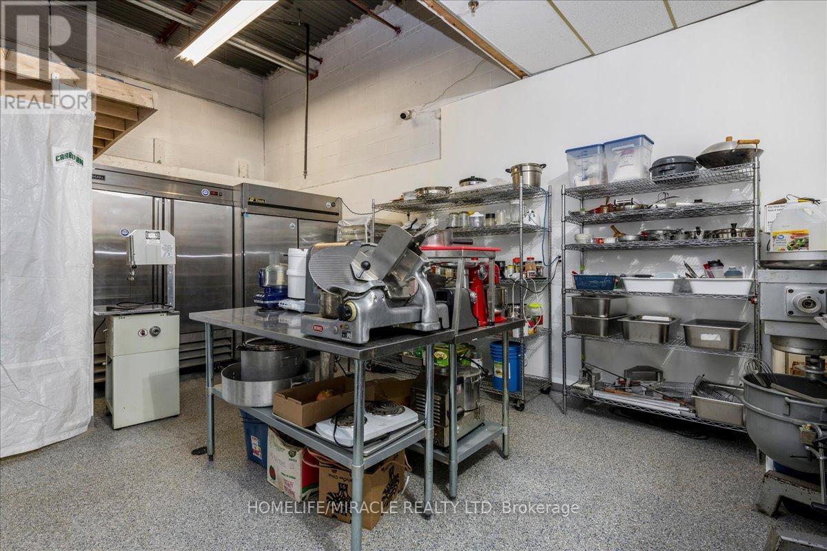 3 - 5 Bell Farm Road, Barrie, Ontario  L4M 5G1 - Photo 21 - S13643516