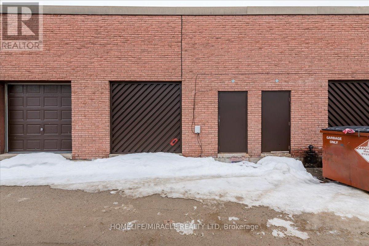 3 - 5 Bell Farm Road, Barrie, Ontario  L4M 5G1 - Photo 25 - S13643516