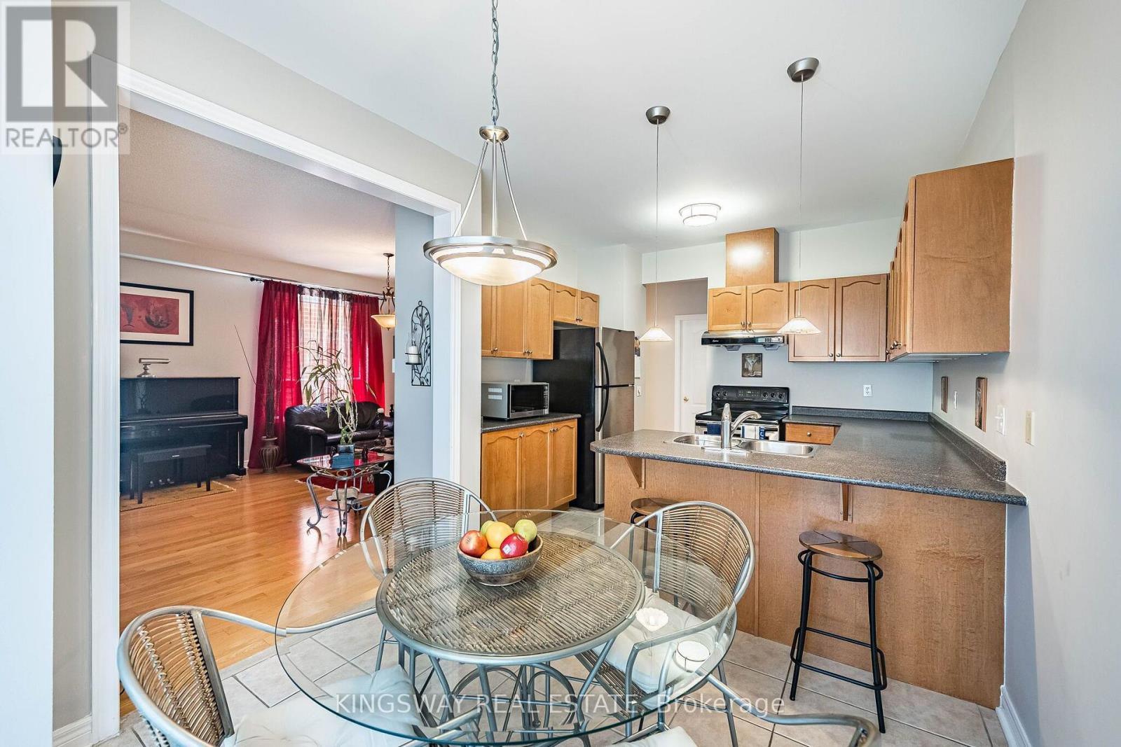3598 Fountain Park Avenue, Mississauga, Ontario  L5M 7G1 - Photo 11 - W13643428