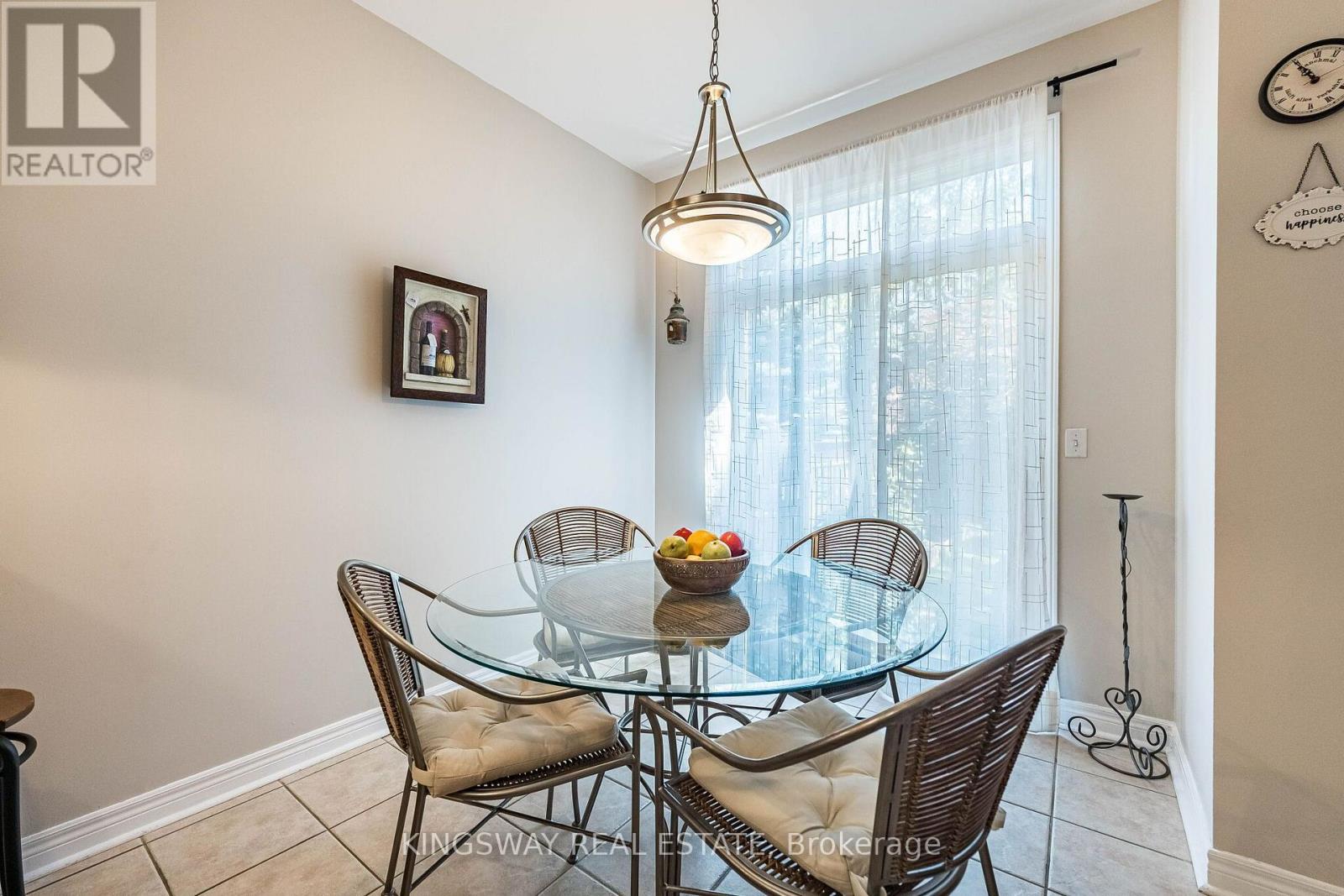 3598 Fountain Park Avenue, Mississauga, Ontario  L5M 7G1 - Photo 12 - W13643428
