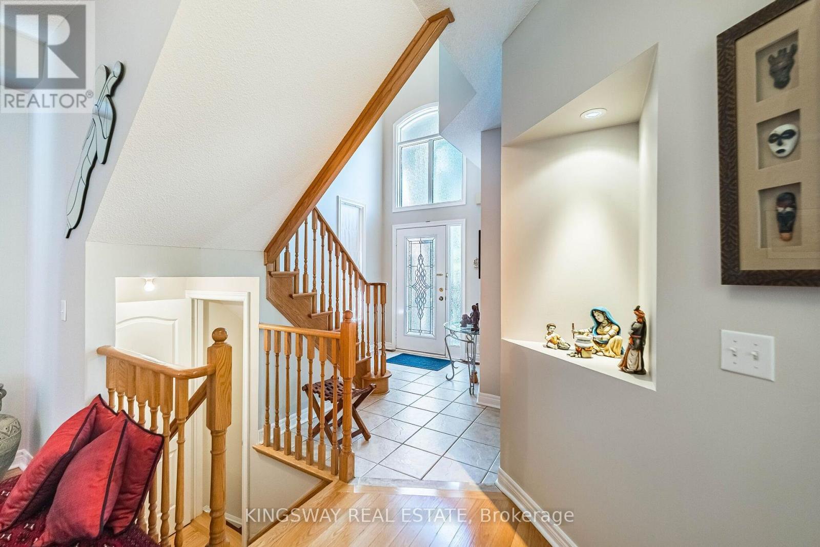 3598 Fountain Park Avenue, Mississauga, Ontario  L5M 7G1 - Photo 5 - W13643428
