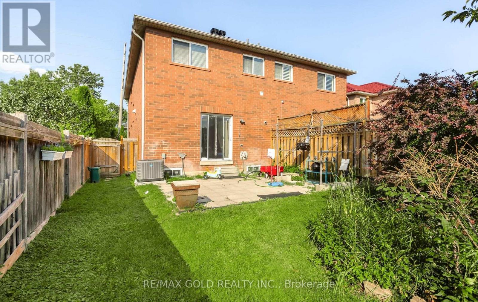 6900 Old Creditview Rd Road, Mississauga, Ontario  L5N 8K5 - Photo 44 - W13643466