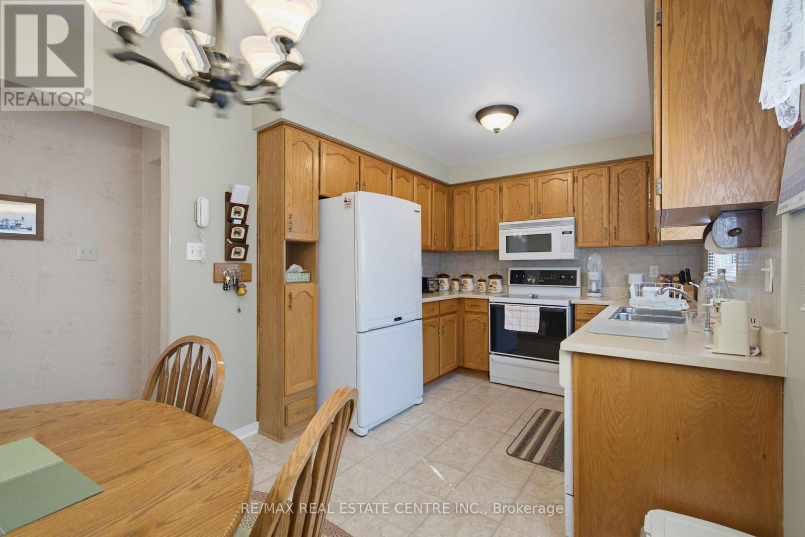 310 Bailey Drive, Orangeville, Ontario  L9W 4M3 - Photo 19 - W13643472