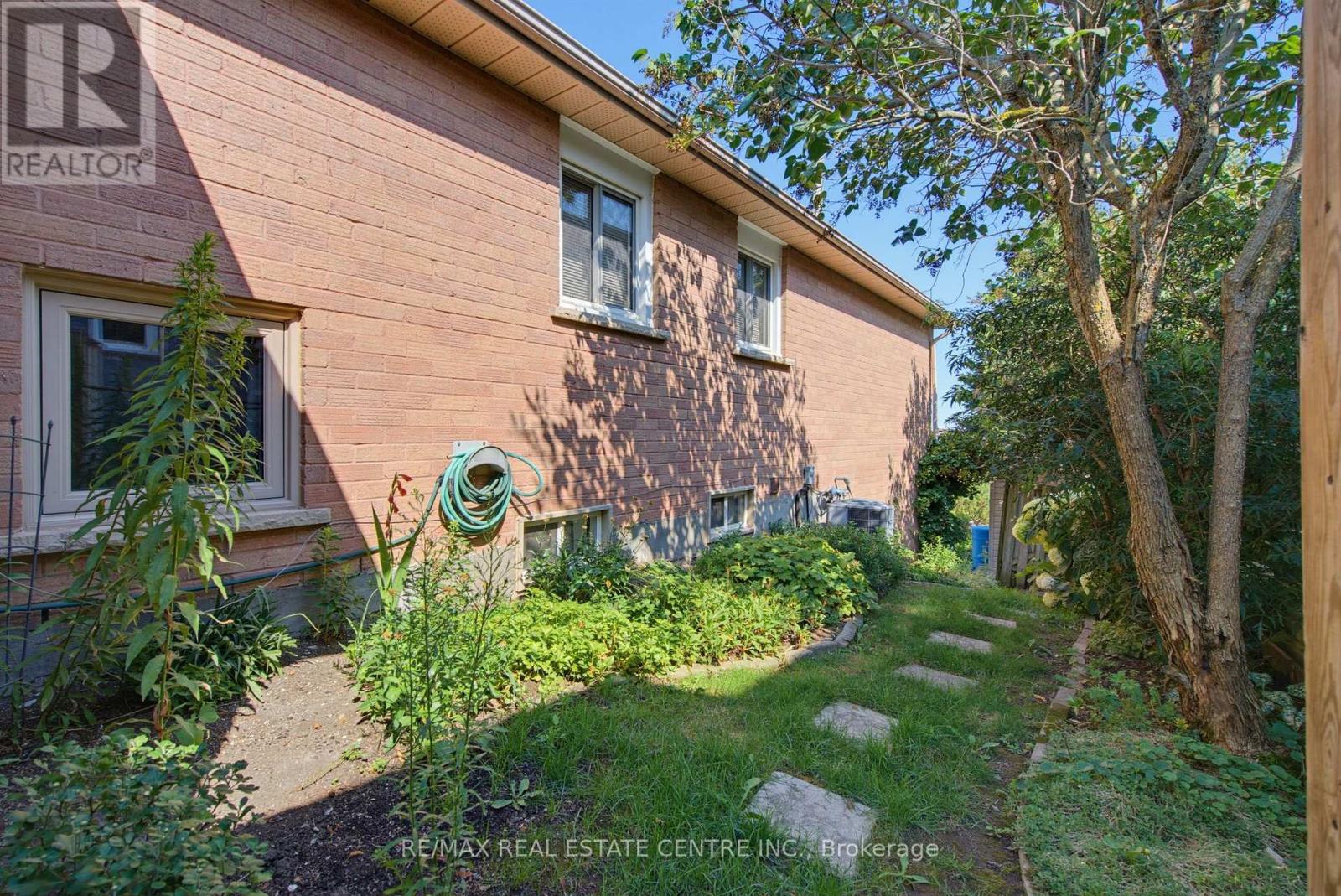 310 Bailey Drive, Orangeville, Ontario  L9W 4M3 - Photo 31 - W13643472