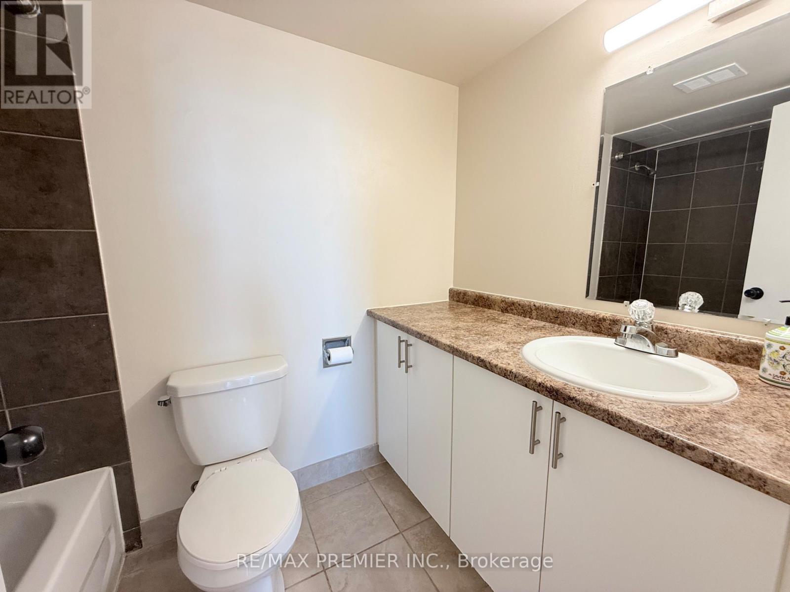 1011 - 15 Kensington Road, Brampton, Ontario  L6T 3W2 - Photo 11 - W13643486