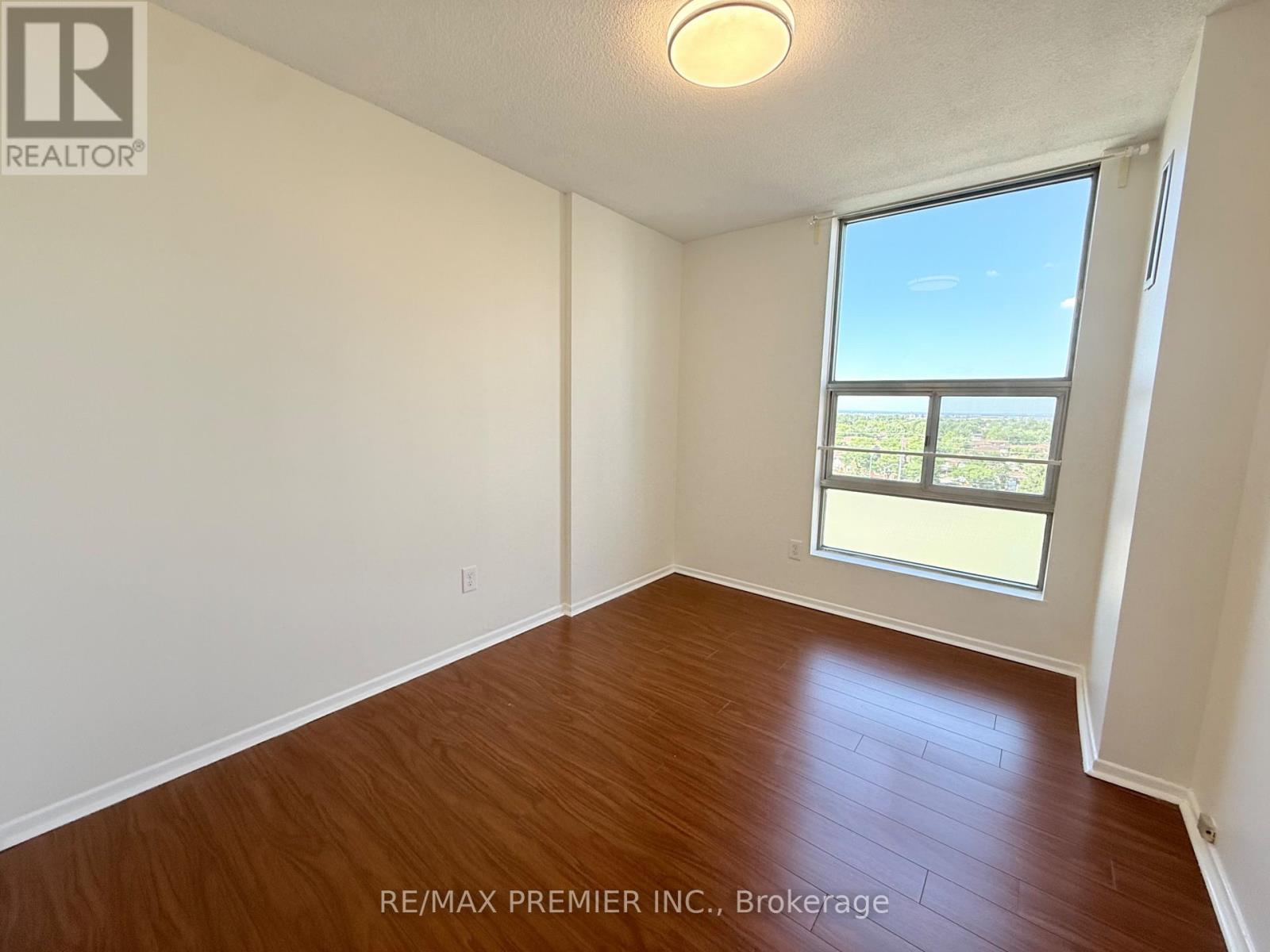 1011 - 15 Kensington Road, Brampton, Ontario  L6T 3W2 - Photo 17 - W13643486