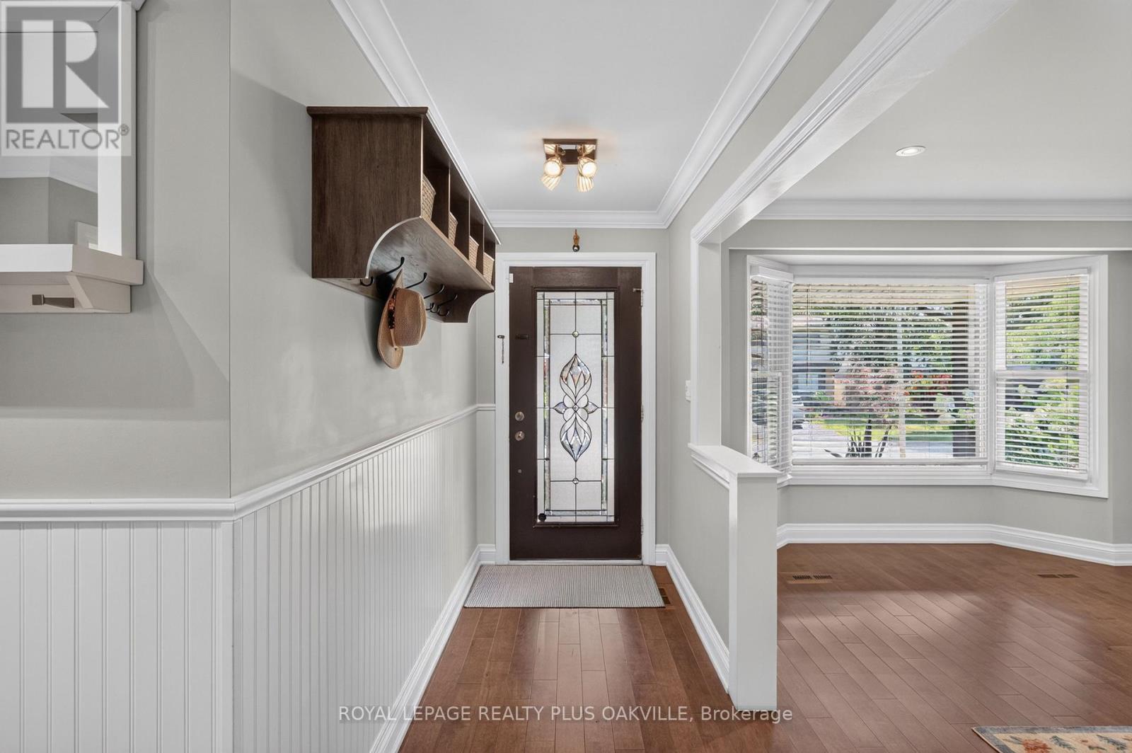 1087 Fairbanks Place, Oakville, Ontario  L6H 2X1 - Photo 4 - W13643500