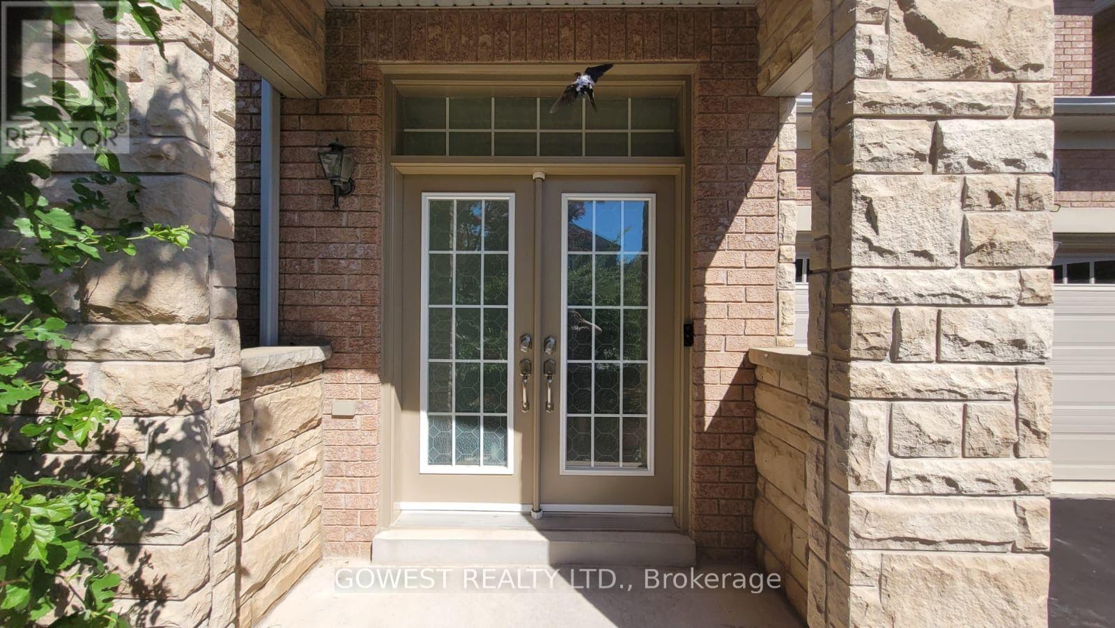 3045 Ferguson Drive, Burlington, Ontario  L7M 0G5 - Photo 4 - W13643502