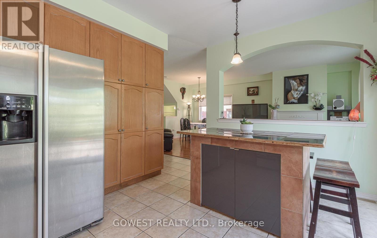 3045 Ferguson Drive, Burlington, Ontario  L7M 0G5 - Photo 6 - W13643502