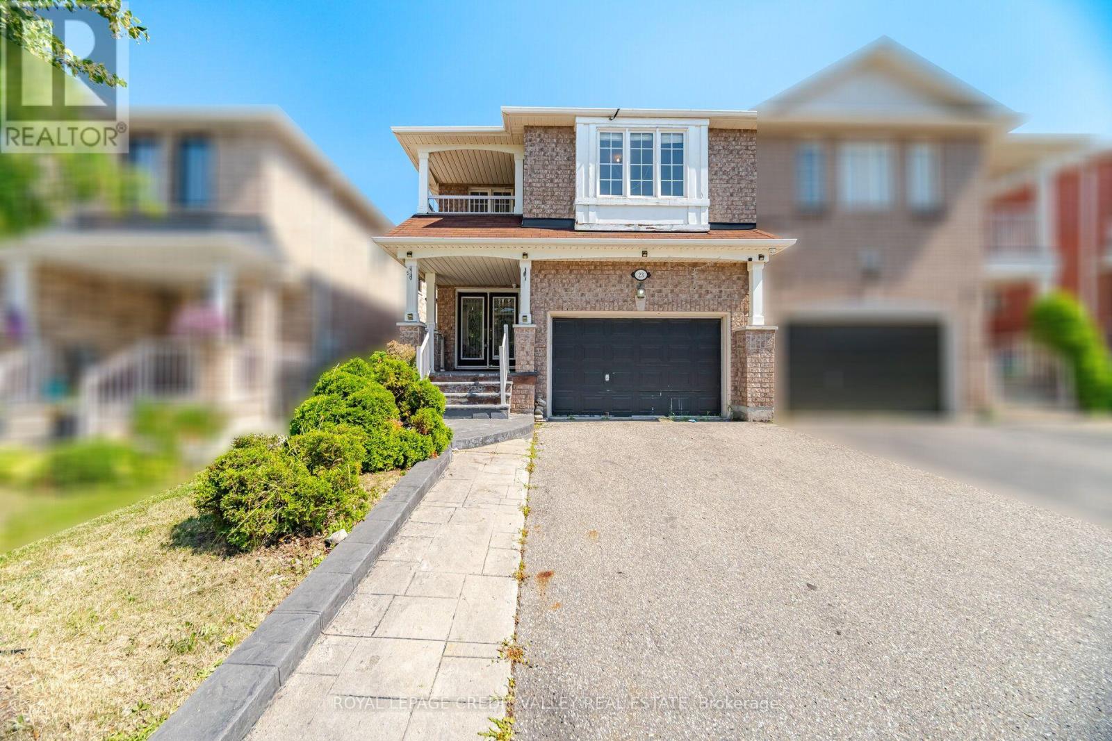 23 Capistro Street, Brampton, Ontario  L7A 3J2 - Photo 2 - W13610252