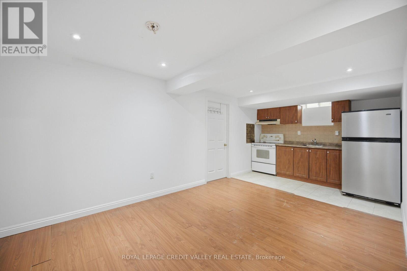 23 Capistro Street, Brampton, Ontario  L7A 3J2 - Photo 38 - W13610252