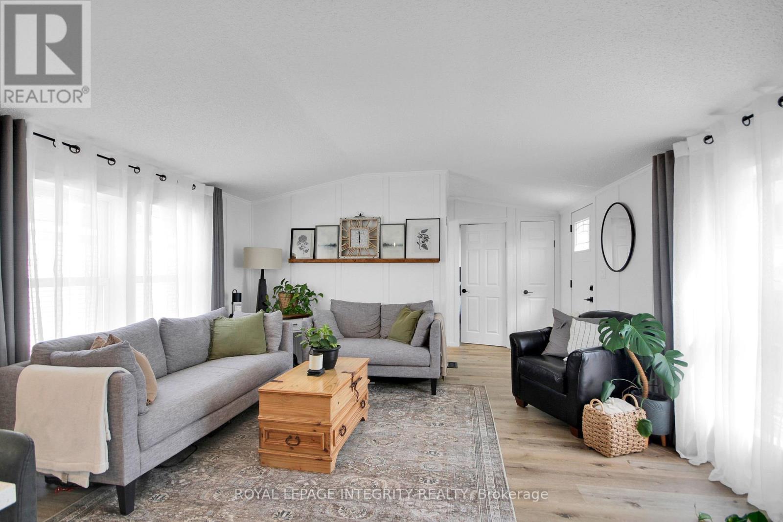 6727 Chris Tierney Private, Ottawa, Ontario  K4P 1H4 - Photo 8 - X13642156