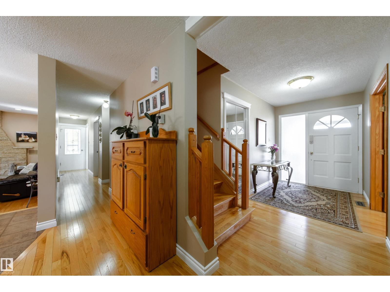 205 Manor Co, Sherwood Park, Alberta  T8A 0S8 - Photo 5 - E4499405