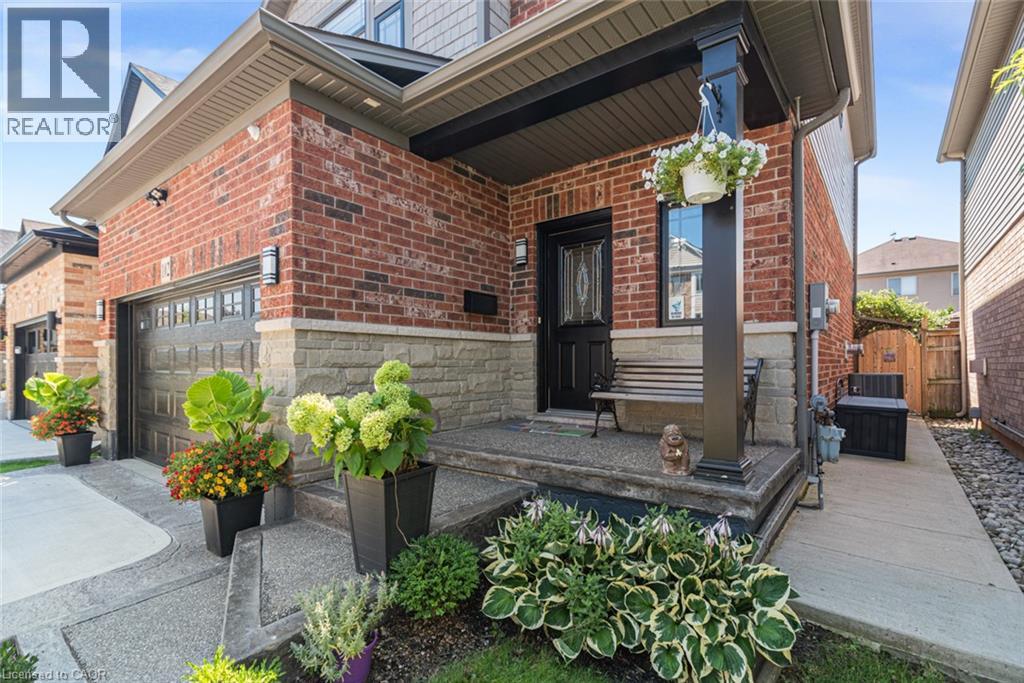 102 Willow Lane, Grimsby, Ontario  L3M 5P7 - Photo 3 - 40849934
