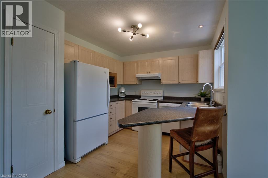 742 Brookmill Place, Waterloo, Ontario  N2V 2P1 - Photo 13 - 40853704