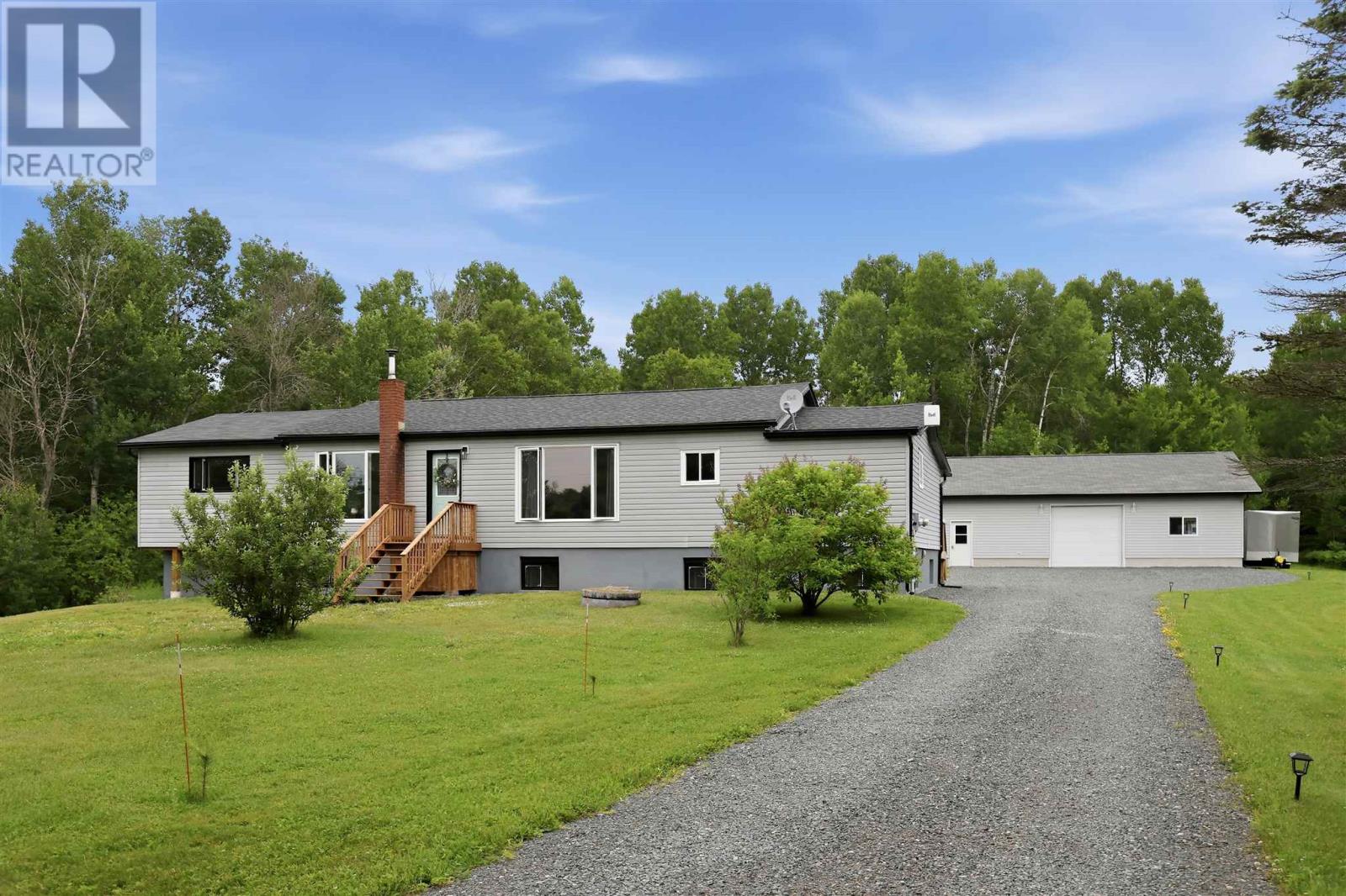 608 Robb Rd, Blind River, Ontario  P0R 1B0 - Photo 1 - SM261672