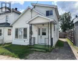 9 Aberdeen ST S, Chapleau, Ontario