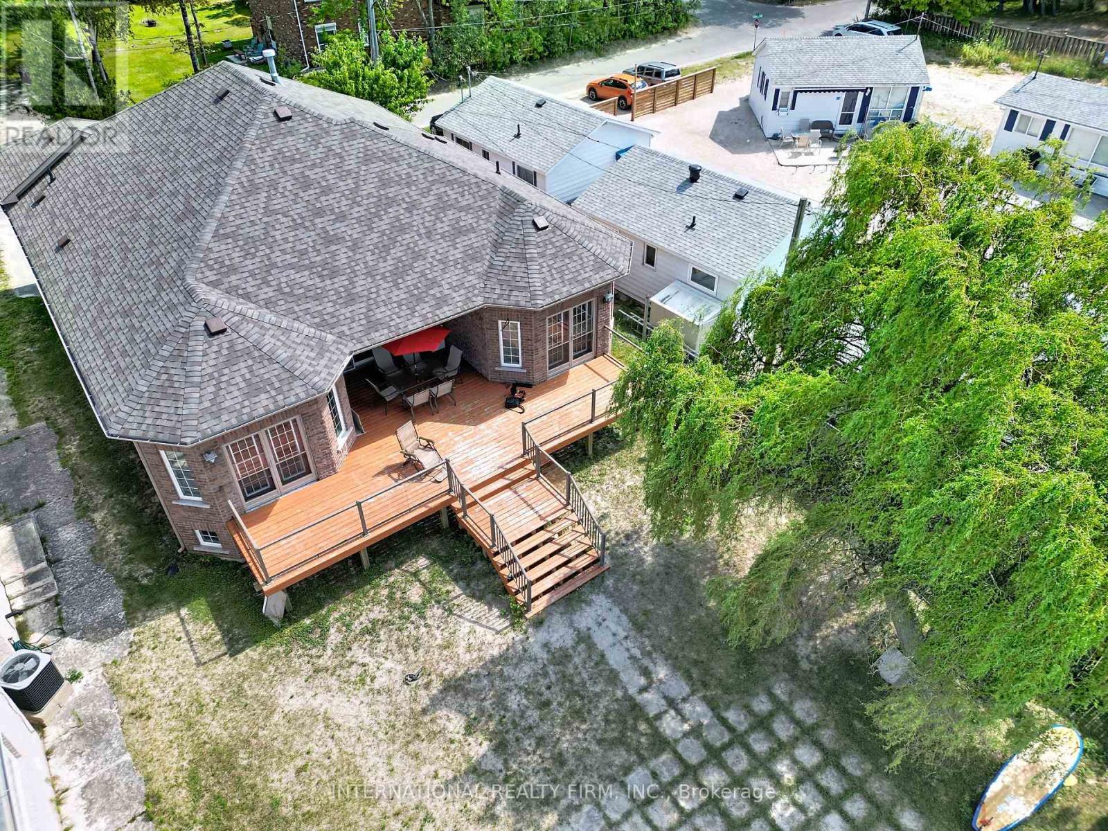 966 Shore Lane, Wasaga Beach, Ontario  L9Z 2B4 - Photo 6 - S13219460
