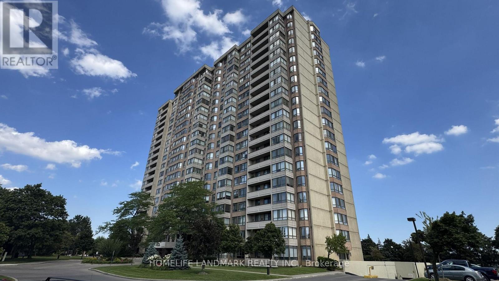 707 - 100 County Court Boulevard, Brampton, Ontario  L6W 3X1 - Photo 3 - W13619360