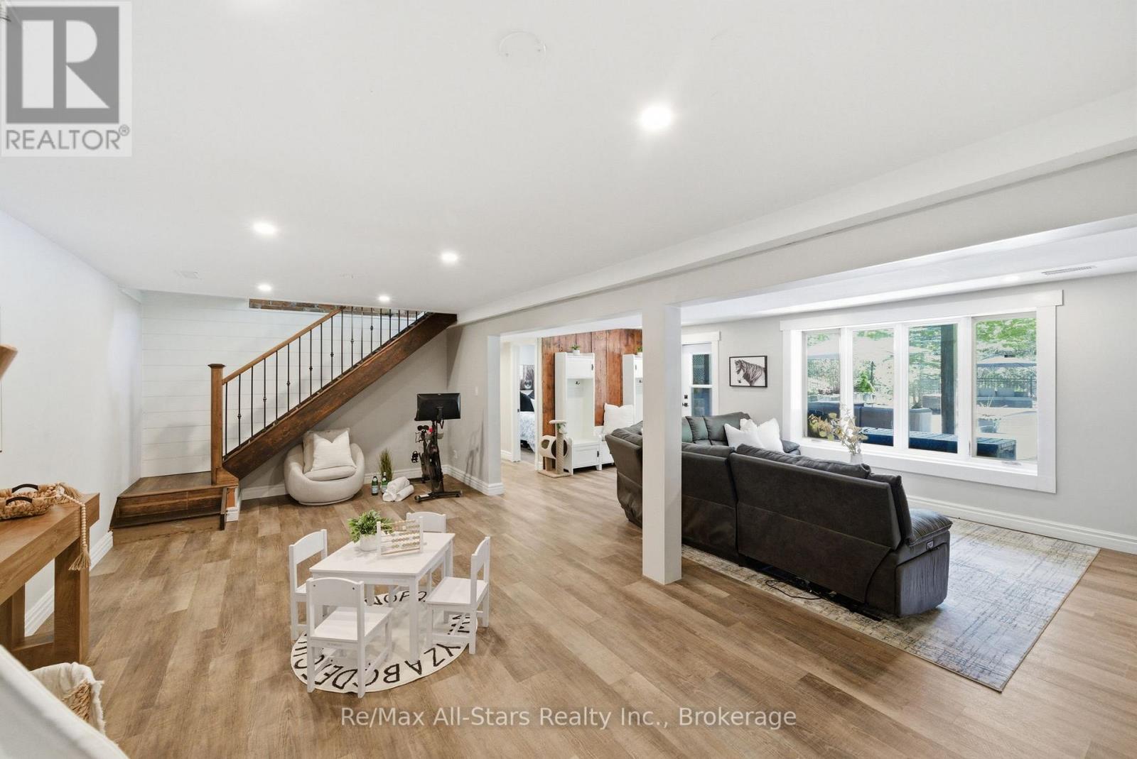 24 The Pines Lane, Brock, Ontario  L0C 1H0 - Photo 16 - N13643664
