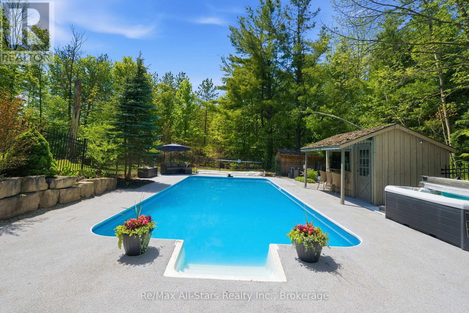 24 The Pines Lane, Brock, Ontario  L0C 1H0 - Photo 37 - N13643664