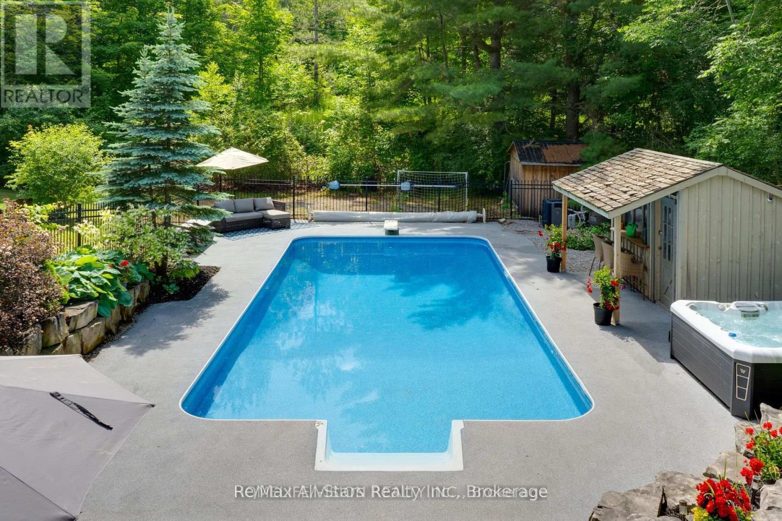 24 The Pines Lane, Brock, Ontario  L0C 1H0 - Photo 6 - N13643664