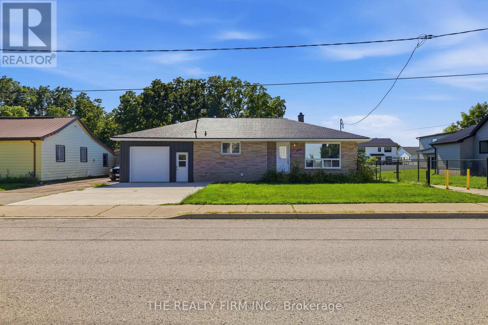 234 WEST STREET, Central Elgin, Ontario