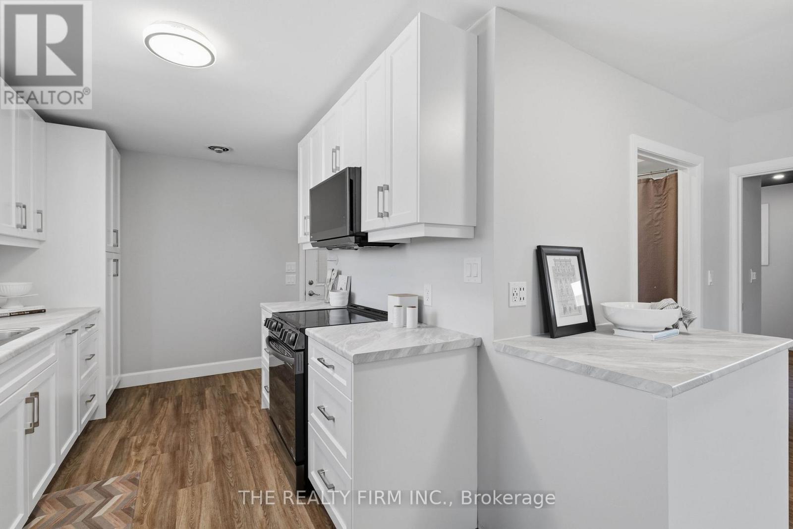 234 West Street, Central Elgin, Ontario  N0L 1B0 - Photo 8 - X13643552