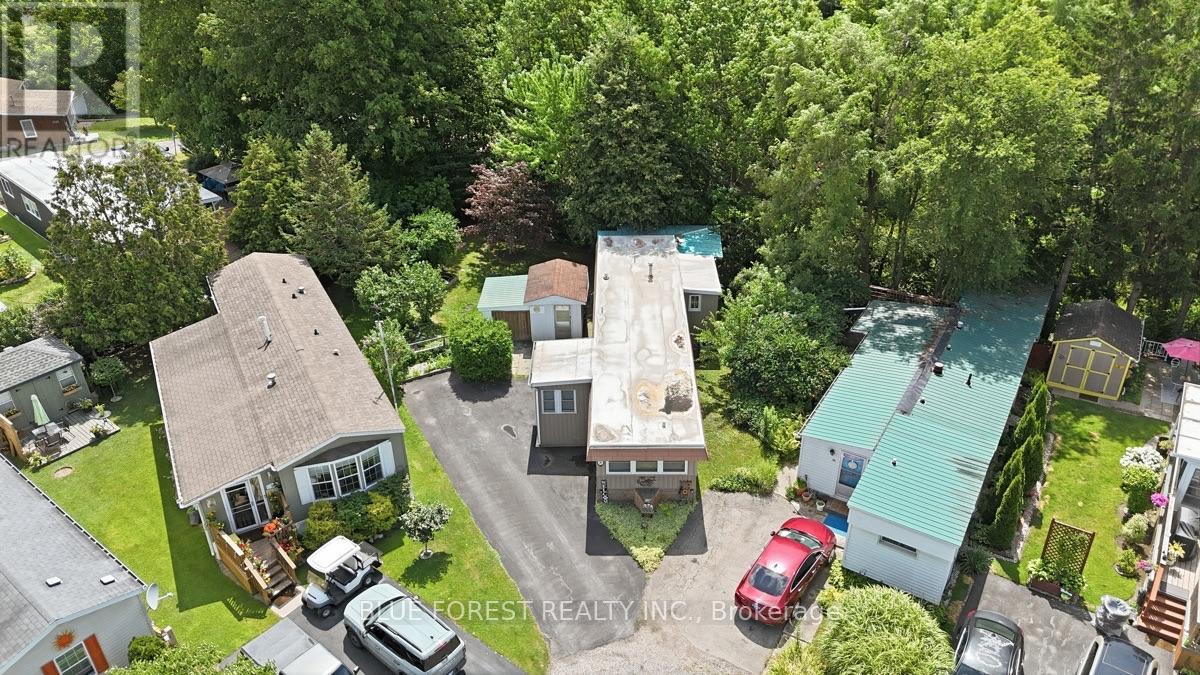 34 - 3100 Dorchester Road, Thames Centre, Ontario  N0L 1G5 - Photo 2 - X13643596
