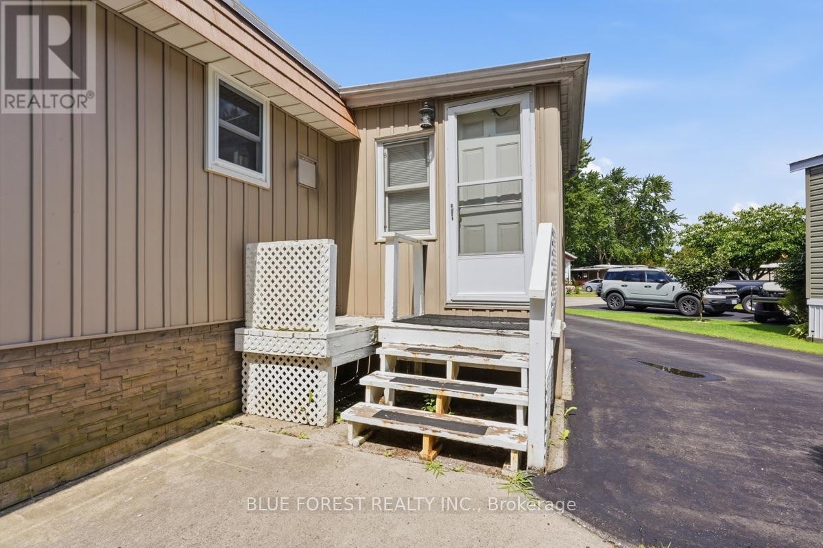 34 - 3100 Dorchester Road, Thames Centre, Ontario  N0L 1G5 - Photo 3 - X13643596