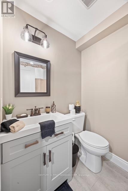 941 Longworth Road, London South, Ontario  N6K 0C9 - Photo 33 - X13643680