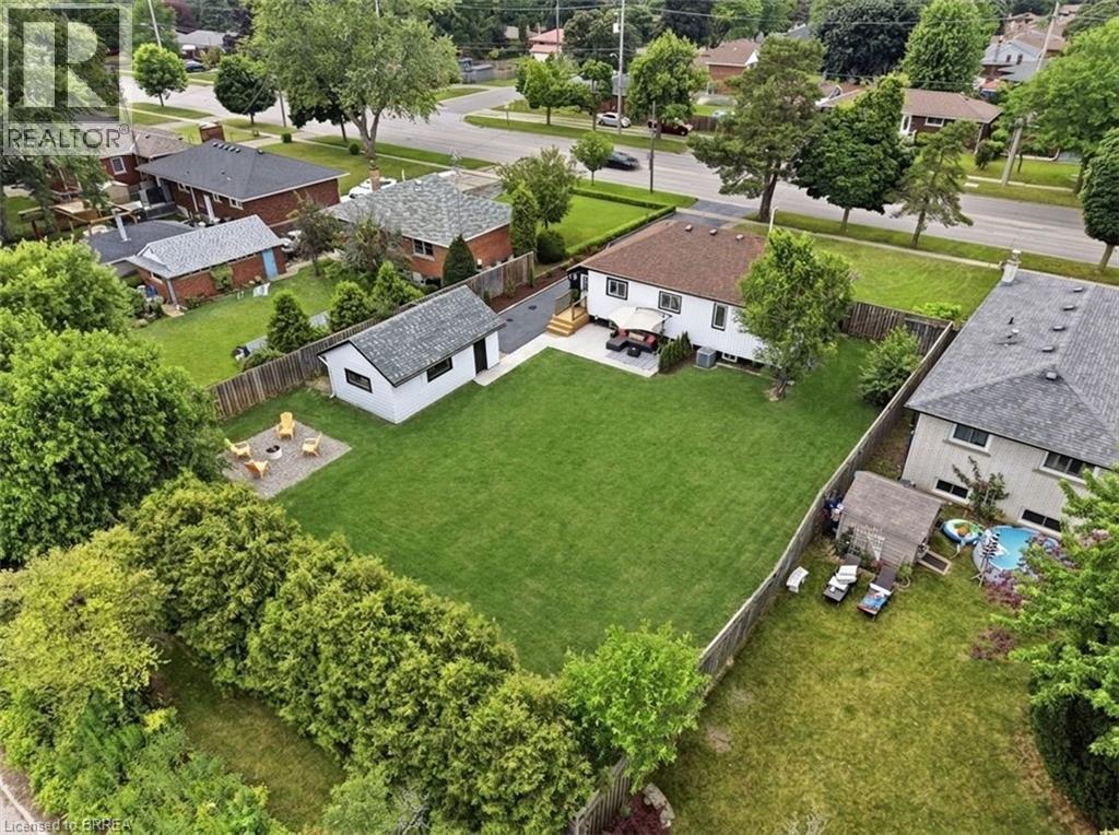 92 Fairview Drive, Brantford, Ontario  N3R 2W9 - Photo 36 - 40853565