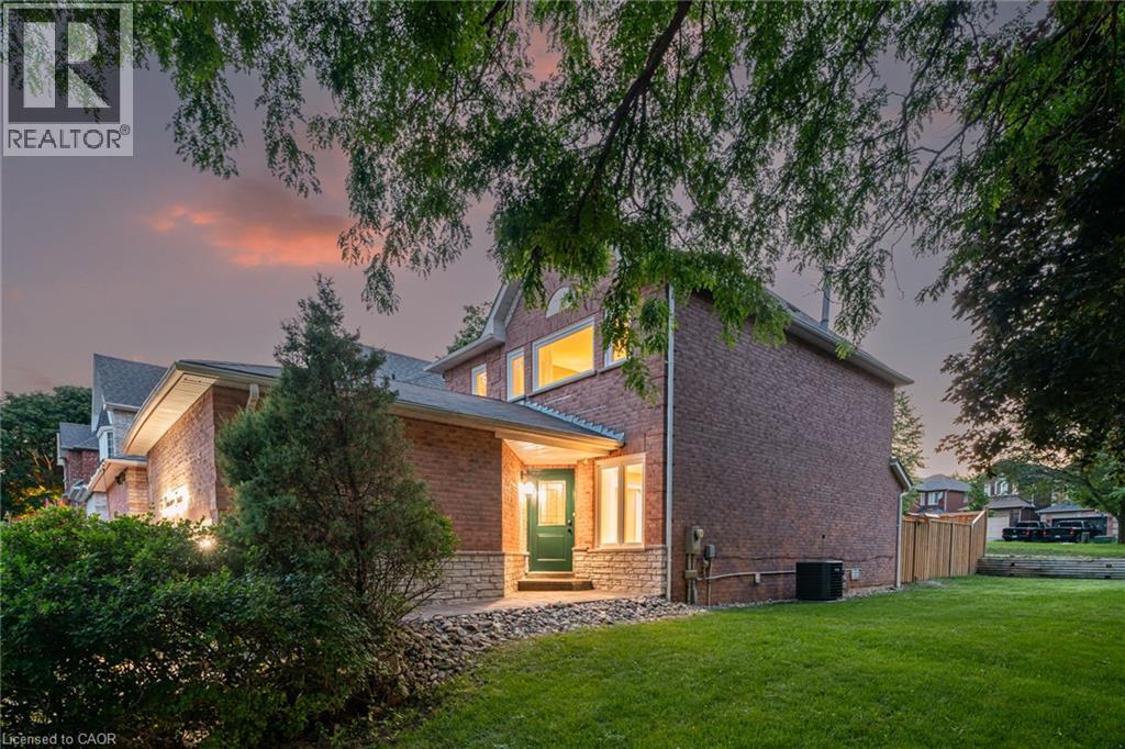 1190 Windgrove Square, Pickering, Ontario  L1X 2S5 - Photo 2 - 40848912