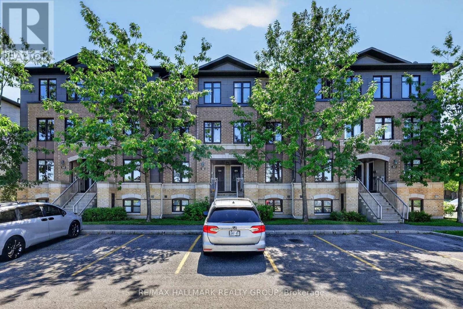 62 ARGENT PRIVATE, Ottawa, Ontario