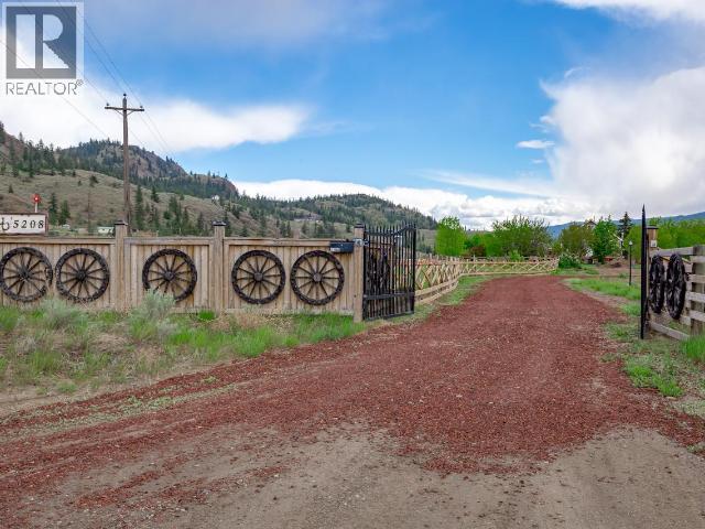5208 Trans Canada Highway, Kamloops, British Columbia  V1S 2A5 - Photo 37 - 10396380