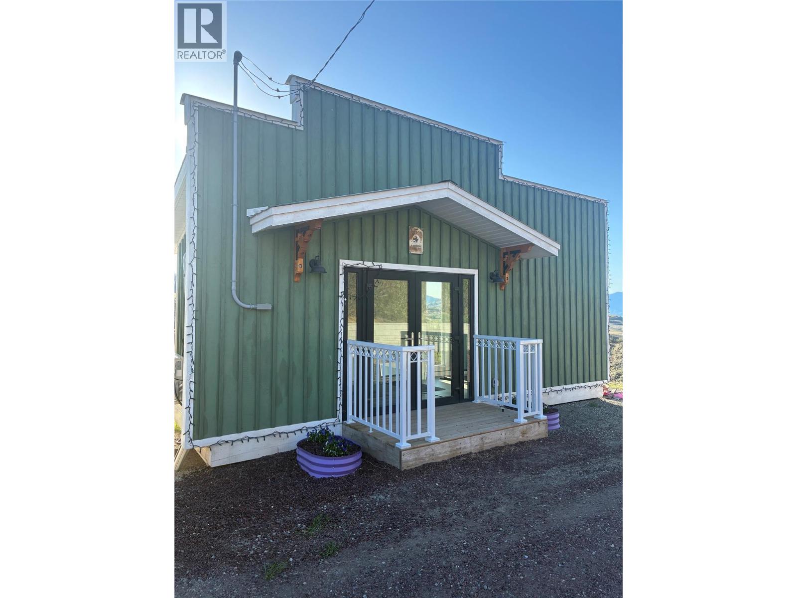 5208 Trans Canada Highway, Kamloops, British Columbia  V1S 2A5 - Photo 51 - 10396380
