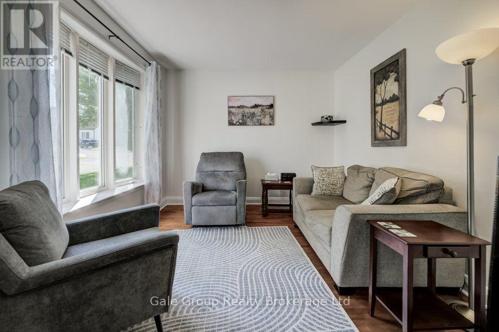 20 Dover Street, Woodstock, Ontario  N4S 3L8 - Photo 11 - X13643658