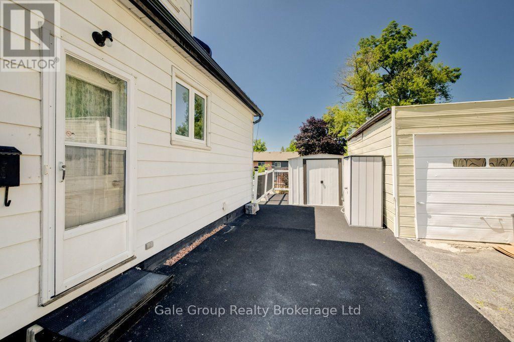20 Dover Street, Woodstock, Ontario  N4S 3L8 - Photo 6 - X13643658