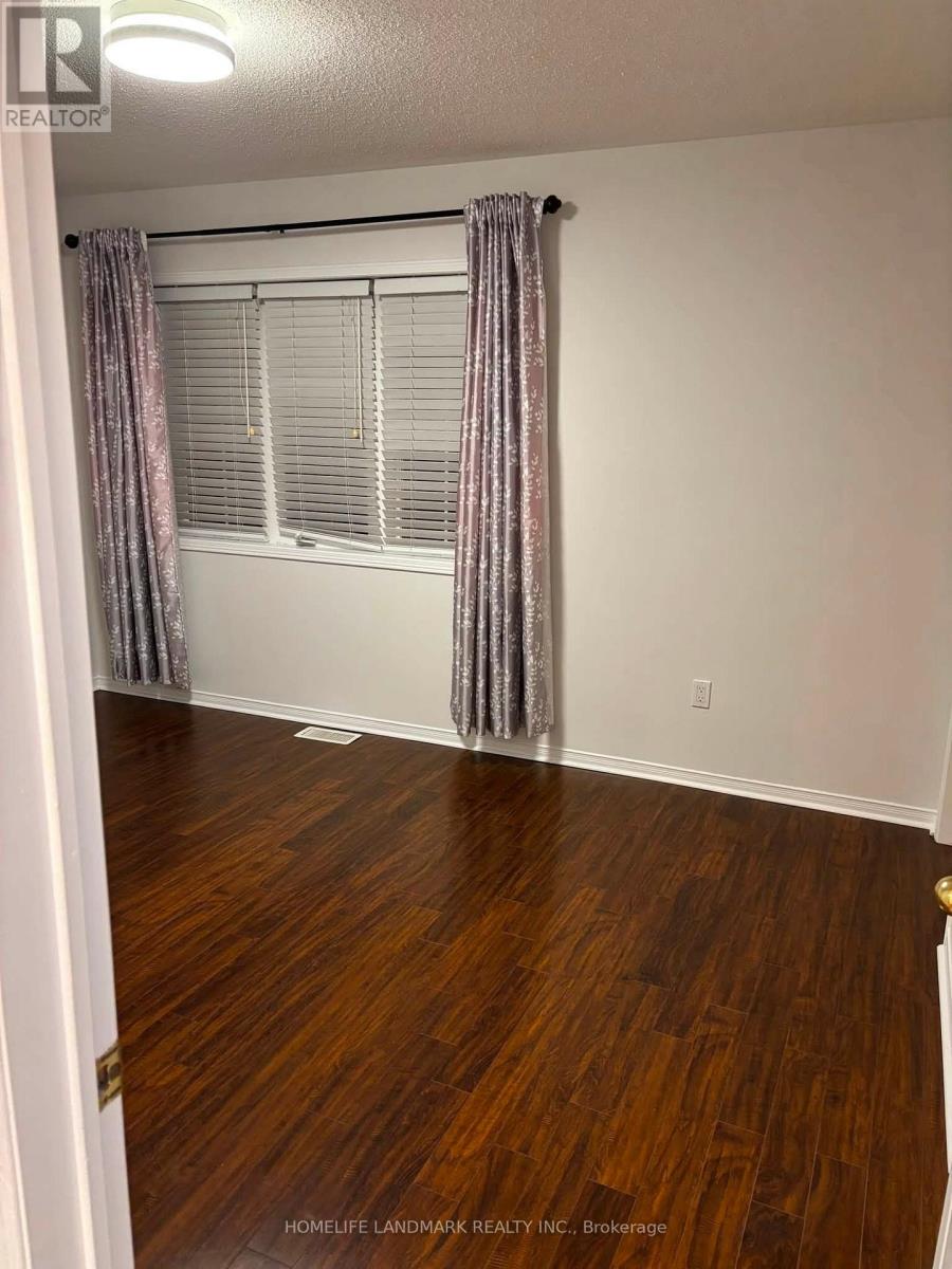 47 Seven Oaks Street, Whitby, Ontario  L1R 0C2 - Photo 7 - E13642592