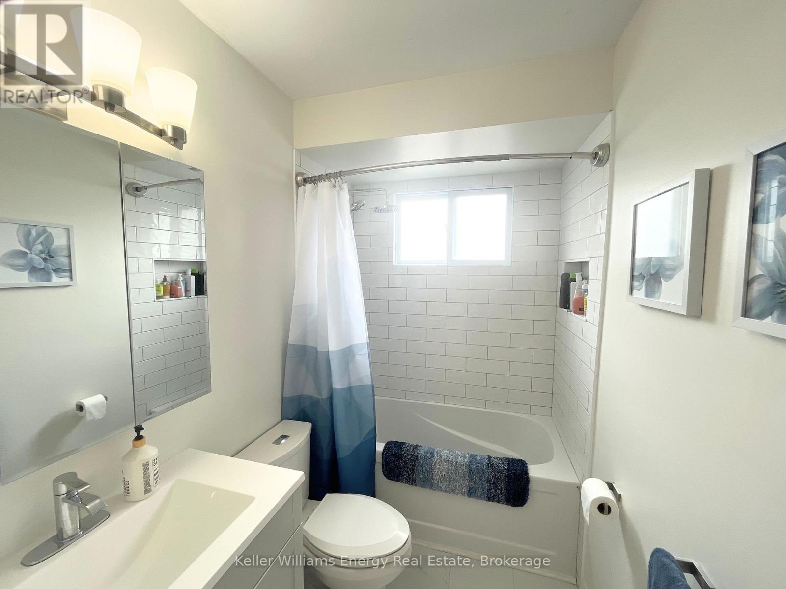 1454 Valley Drive, Oshawa, Ontario L1J 7Z3 - Photo 18 - E13562182