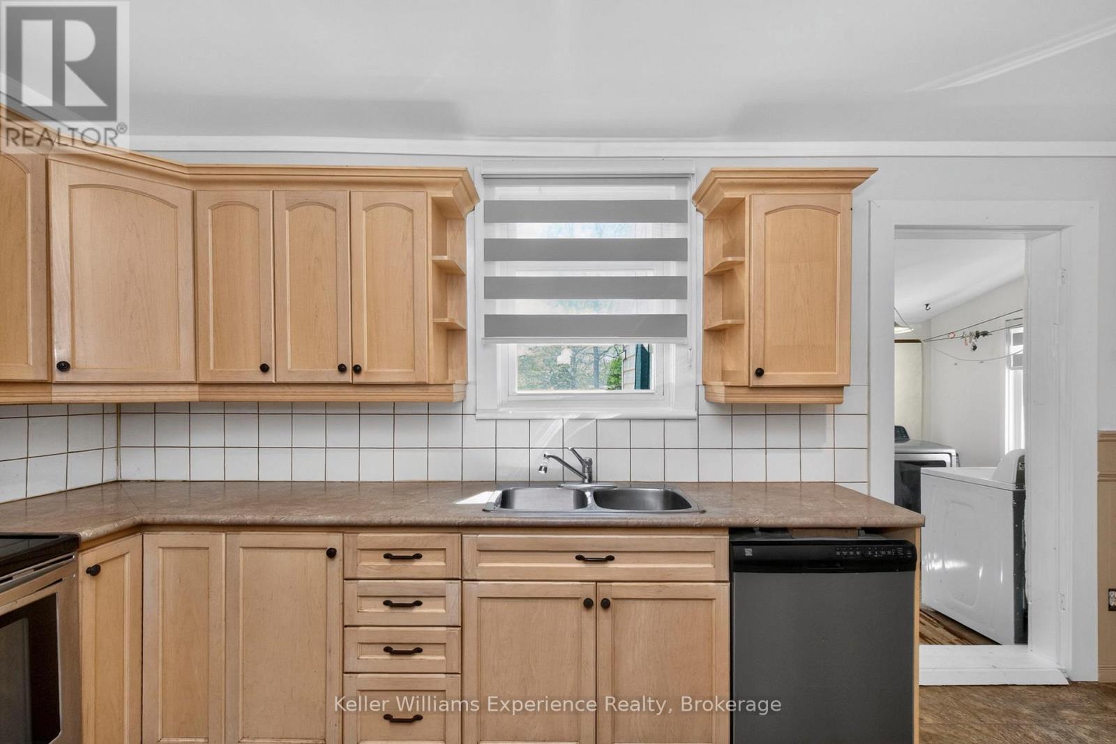 239 Oak Street, Clearview (Stayner), Ontario  L0M 1S0 - Photo 16 - S13643542