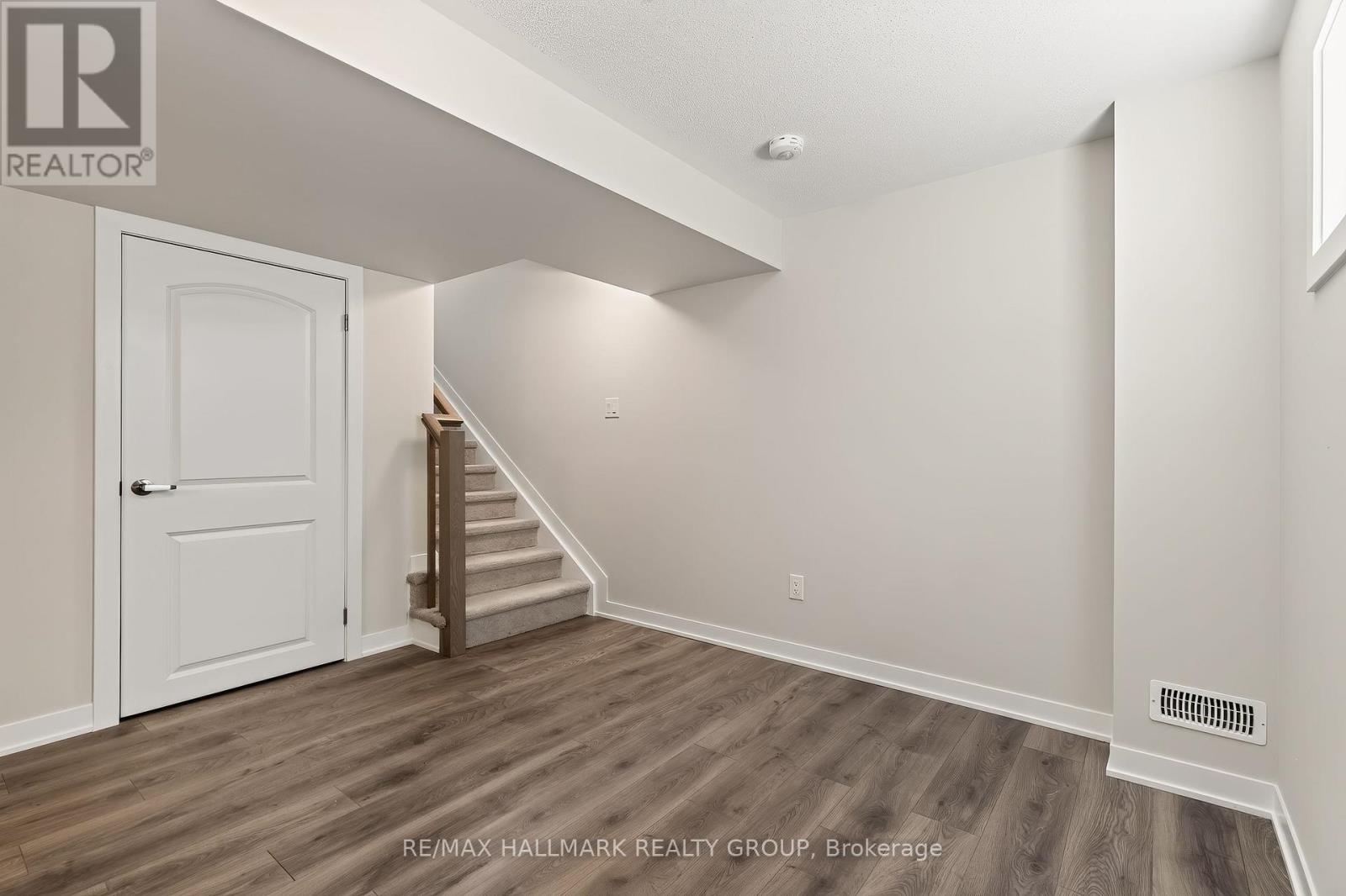 747 Haflinger Row, Ottawa, Ontario  K0A 2Z0 - Photo 30 - X13617084