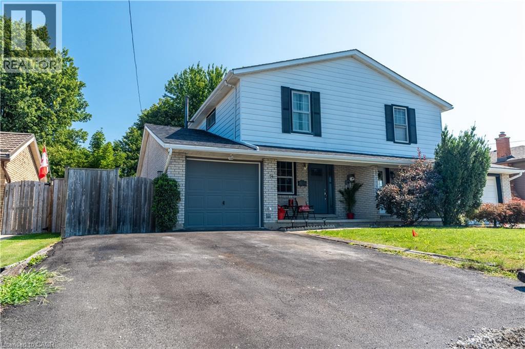 54 Kinross Street, Caledonia, Ontario  N3W 1K1 - Photo 1 - 40853757